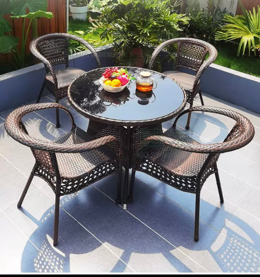 Mulitiple Variations outdoor leisure table and chair combination