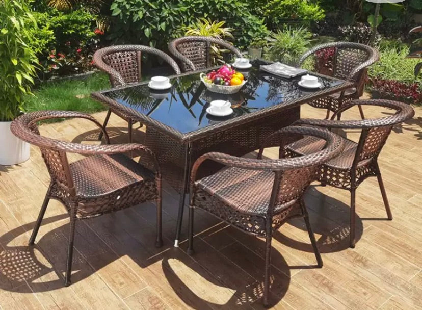 Mulitiple Variations outdoor leisure table and chair combination