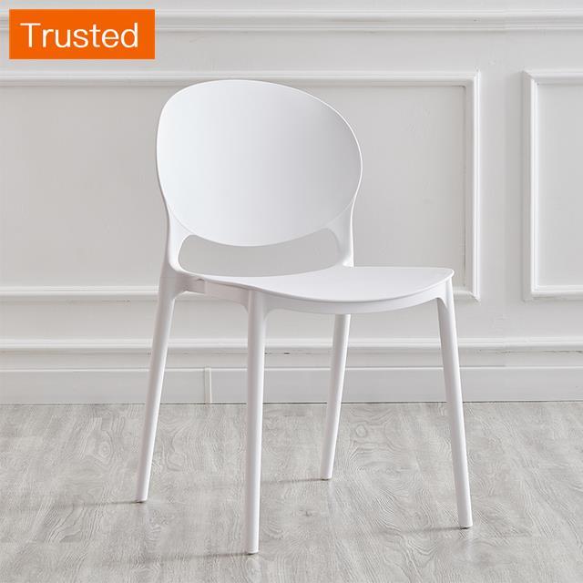 Multiple Variations Nordic Minimalist Dining Chairs for The Kitchen Furniture Plastic Chair Adult Leisure Creative Coffee Lazy Backrest Stool