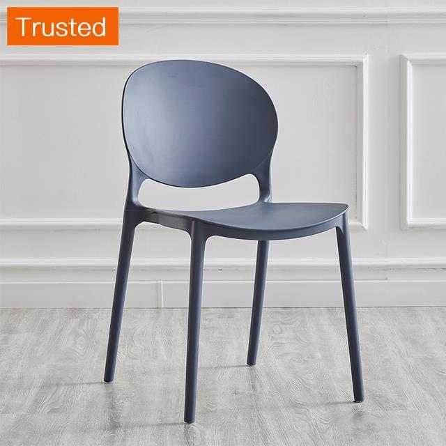 Multiple Variations Nordic Minimalist Dining Chairs for The Kitchen Furniture Plastic Chair Adult Leisure Creative Coffee Lazy Backrest Stool