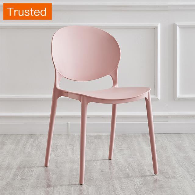 Multiple Variations Nordic Minimalist Dining Chairs for The Kitchen Furniture Plastic Chair Adult Leisure Creative Coffee Lazy Backrest Stool